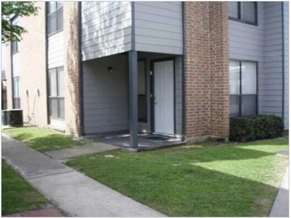 155 Marilyn Dr #43D
