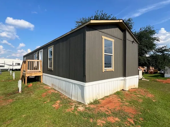 142 County Rd #E16, Troy, AL 36081