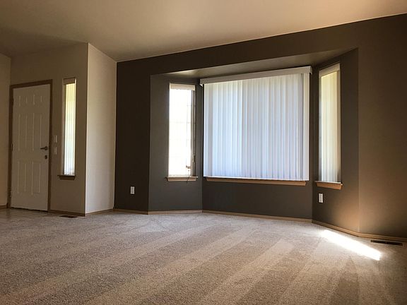 4th image of 29937 34th Ave S