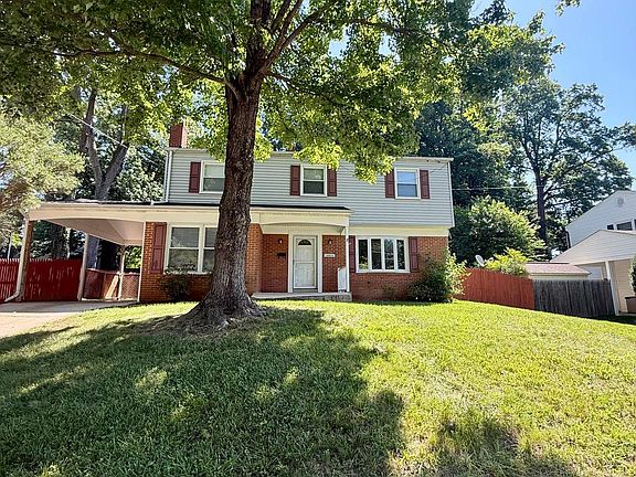 3rd image of 14605 Nadine Dr