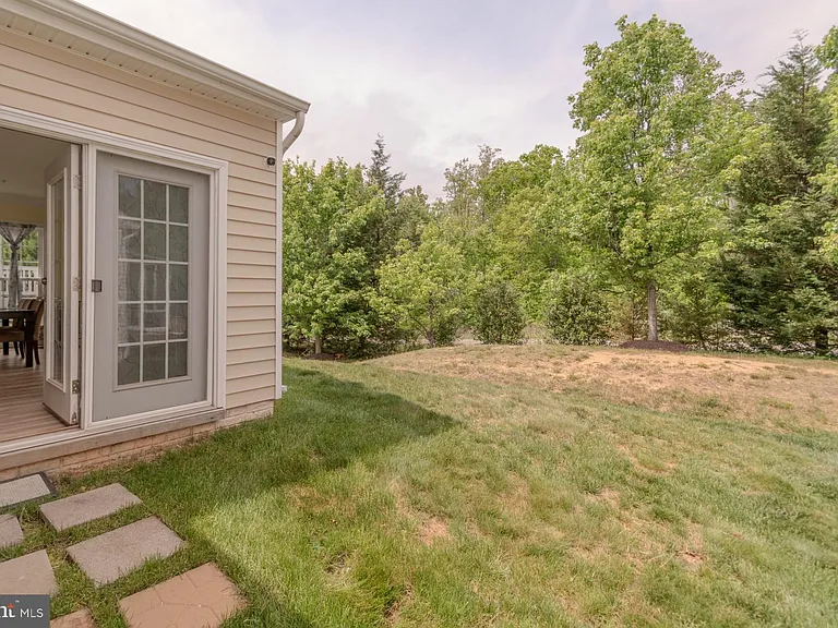 57 Denison St — Photo 14