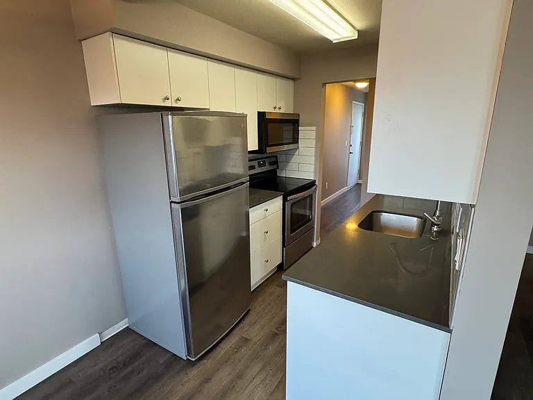 44th Ave SW — Photo 6