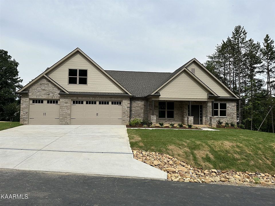 1st image of 279 Coyatee Dr N