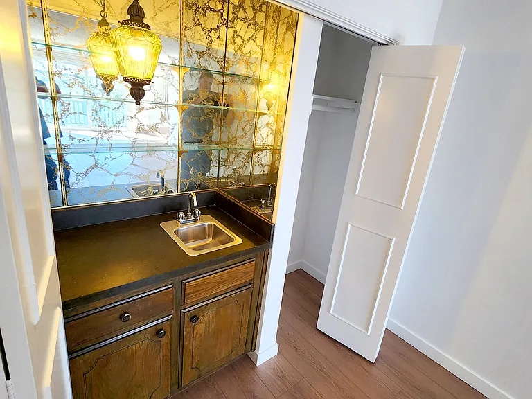1246 Brockton Ave #5 — Photo 15