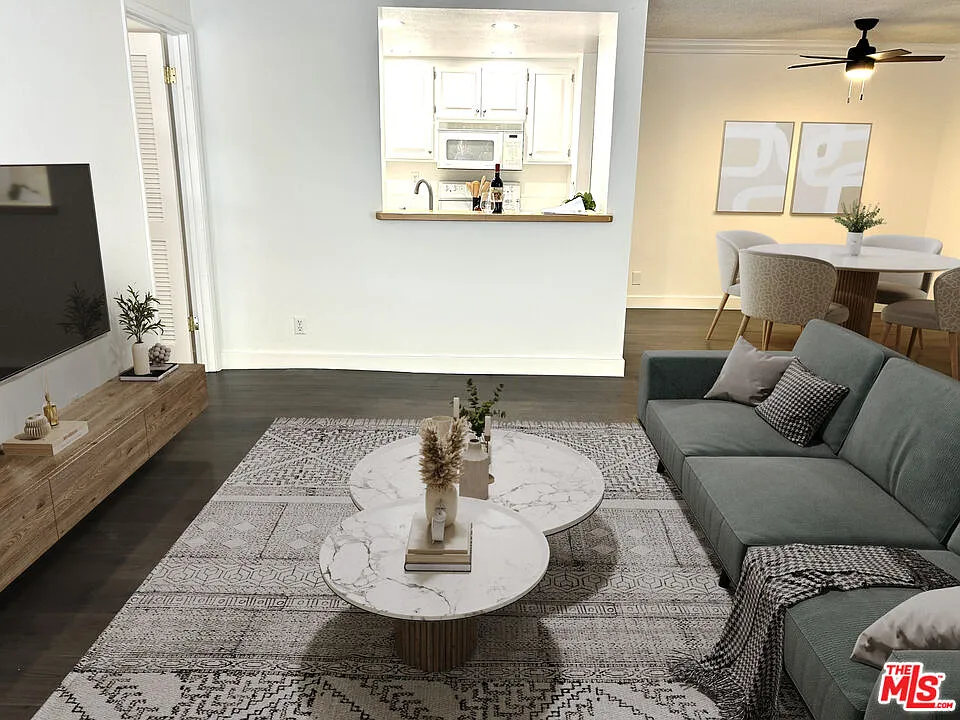 1 bed, 1.0 bath, 830 sqft, $3,195 — Photo 3