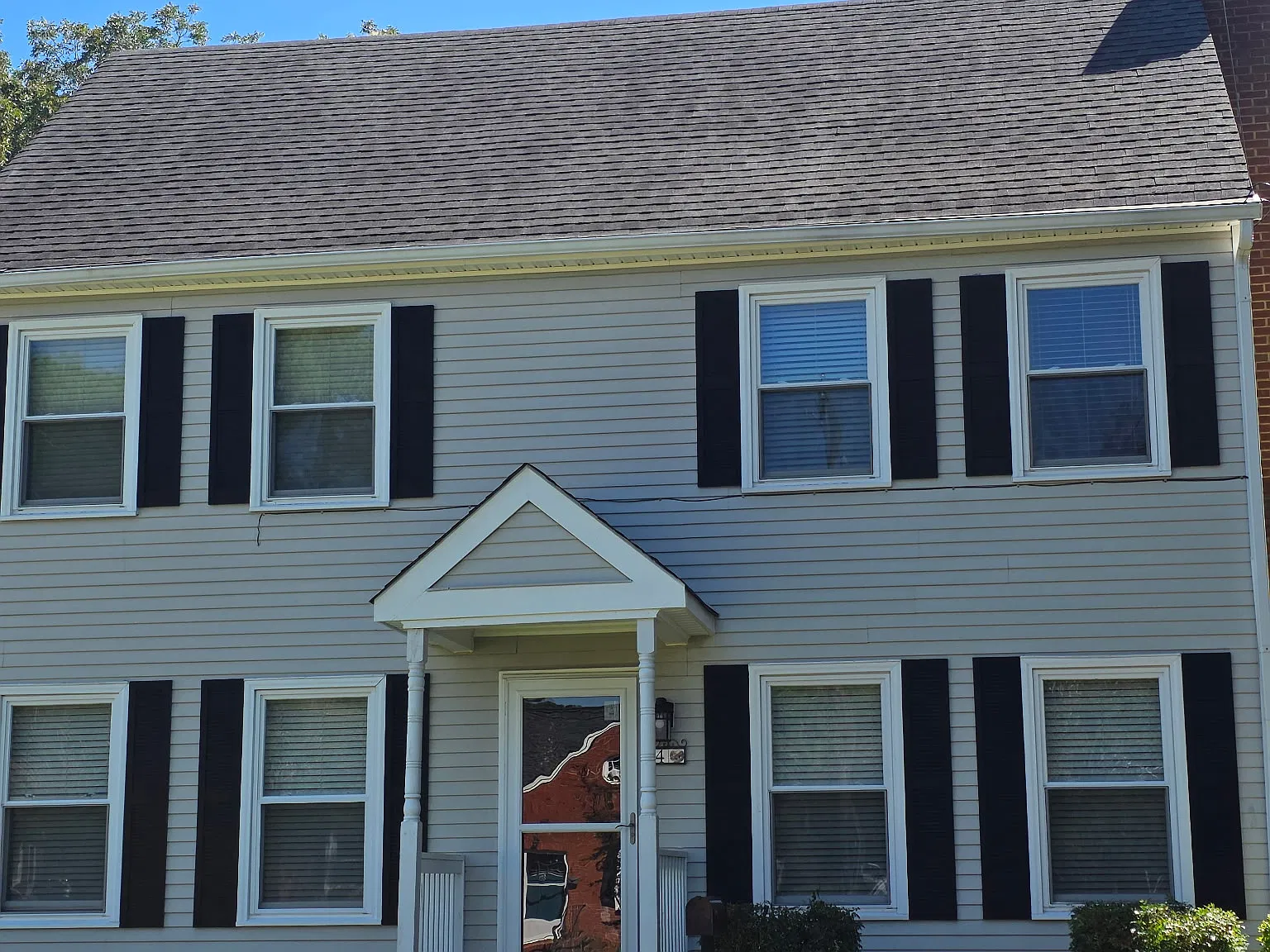 3 bed, 1557 sqft, $3,500 — Photo 2