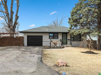 4148 N 60th Ave, Omaha, NE, 68104