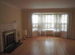 1st image of 9540 S Claremont Ave