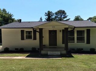 104 Carey Ave, Mount Holly, NC 28120