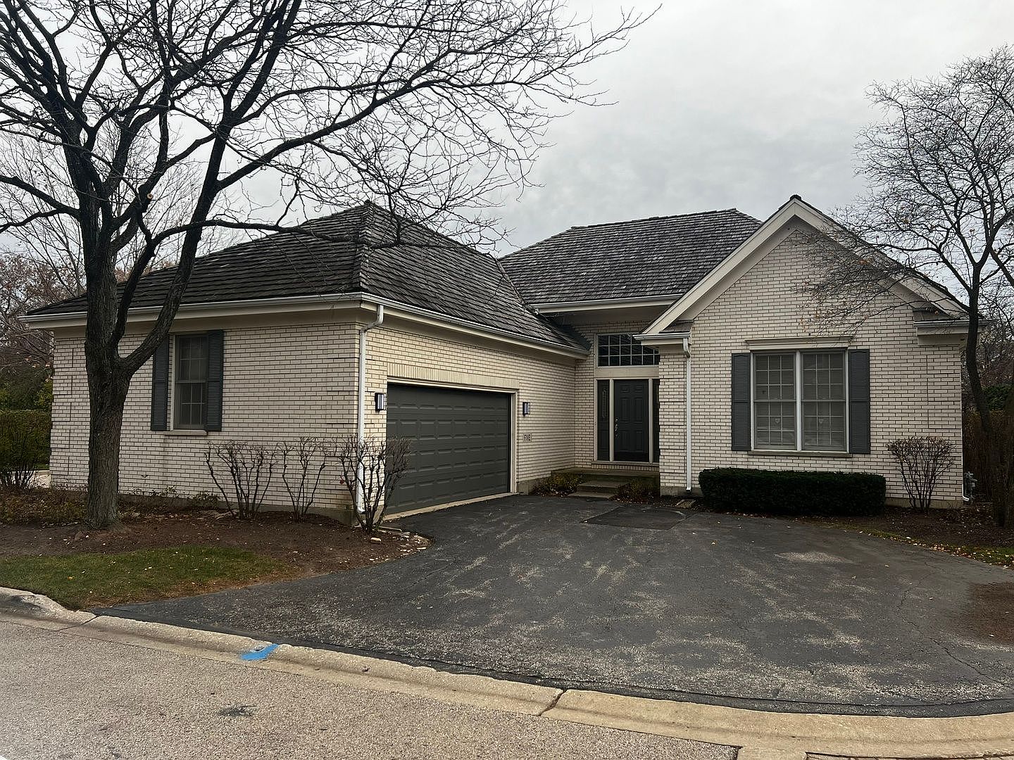 5 Middlesex Ct, Lincolnshire, IL 60069 Zillow