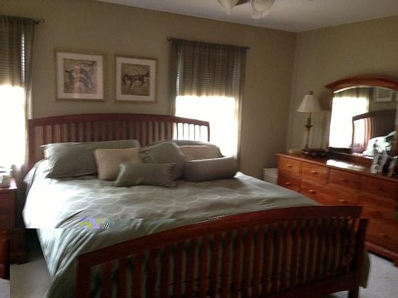 5th image of 219B E Windsor Ave