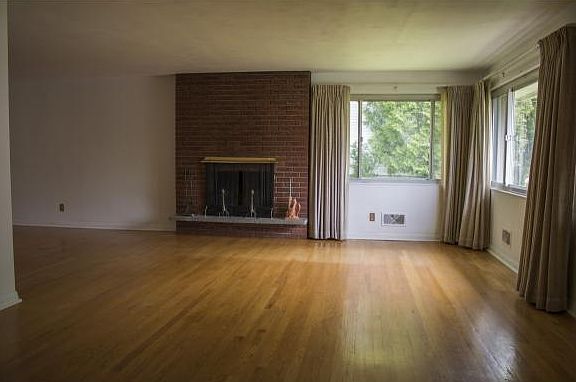 4th image of 3723 Frazier Dr