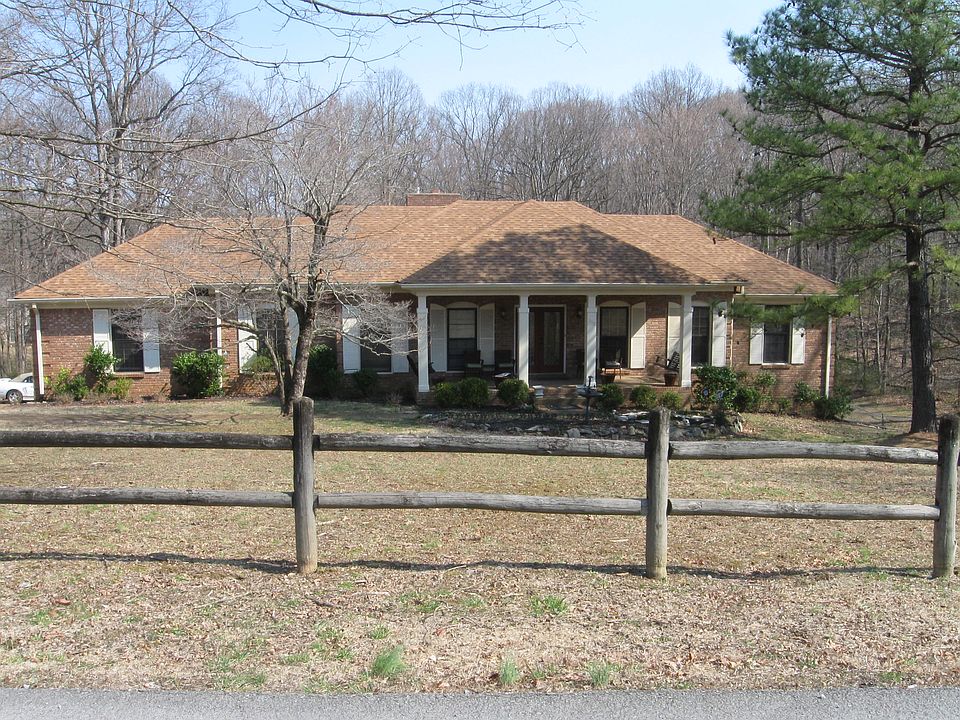 2nd image of 213 Druid Hills Dr