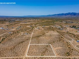 Tbd W Burro Dr, Golden Valley, AZ 86413