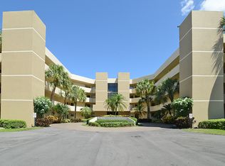 5701 Camino Del Sol APT 405, Boca Raton, FL 33433
