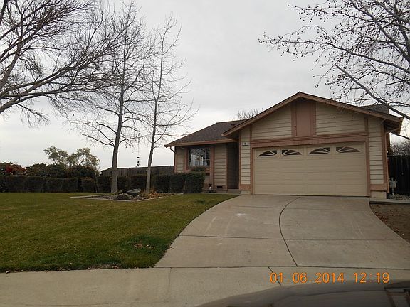 2nd image of 19 Fernwood Ct