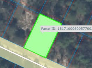 8835 N Raidin Dr, Citrus Springs, FL 34433