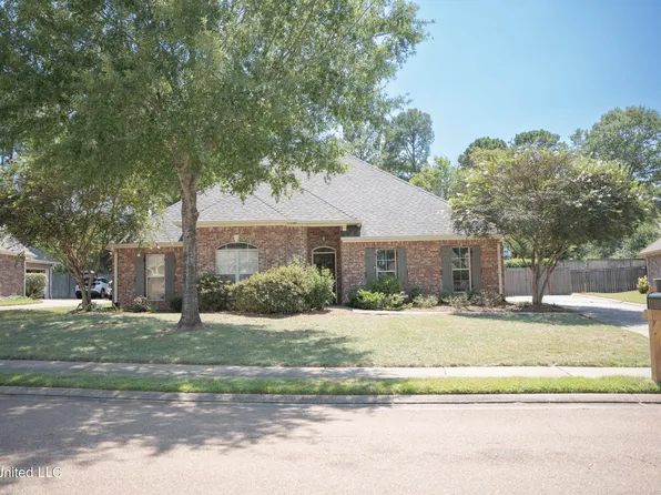 107 Deer Creek Dr, Madison, MS 39110