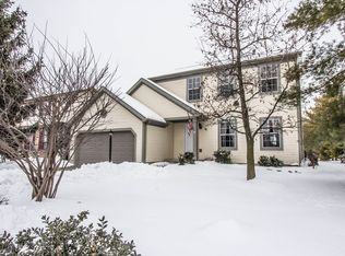 1769 Fallhaven Dr, Columbus, OH 43235