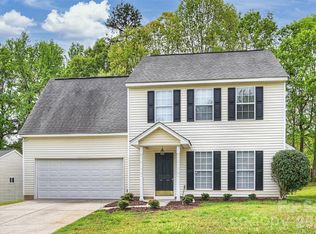 11118 Gold Pan Rd, Charlotte, NC 28215