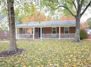1310 Laven Del Ln, Saint Louis, MO