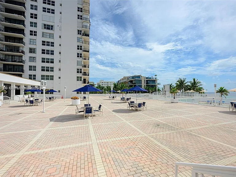 2201 S Ocean Dr #2202 — Photo 20