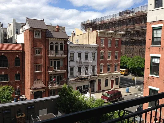 Rented by Keller Williams NYC | media 6