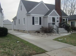 942 California St NW, Grand Rapids, MI 49504