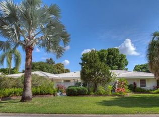 3511 Pine Valley Dr, Sarasota, FL 34239