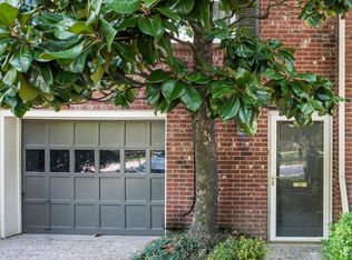 3208 Kirklevington Dr, Lexington, KY 40517