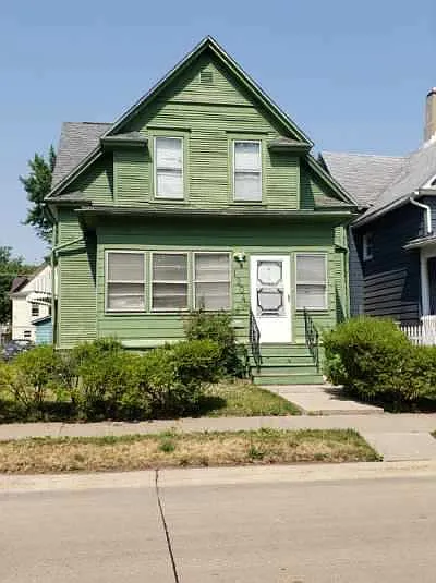 1204 15th St photo 1