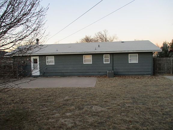 5th image of 305 Texas Trl