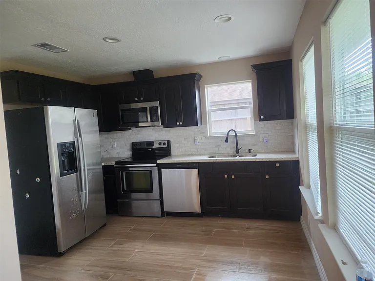 10115 Mill Shadow Dr — Photo 7