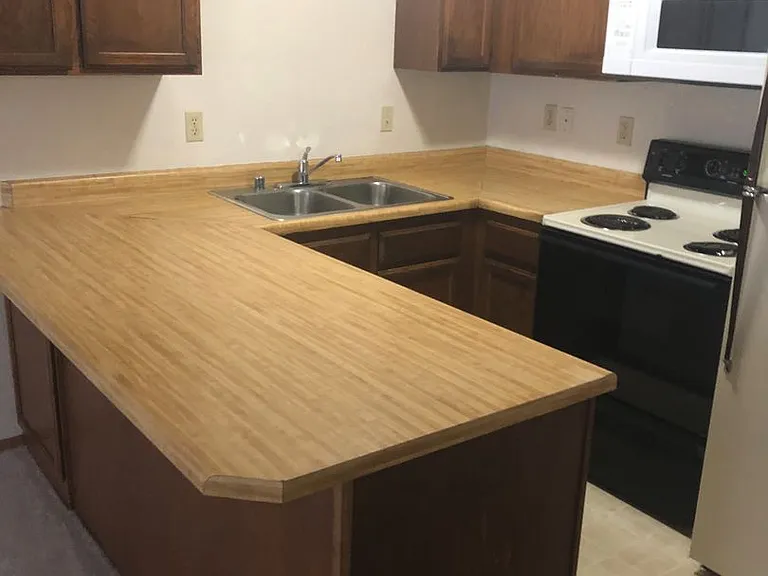 2750 Salem Pl — Photo 3