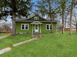 950 Sycamore Rd, Dekalb, IL 60115