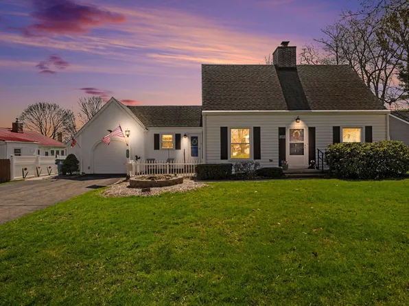 140 Oakland Pl, Battle Creek, MI 49015