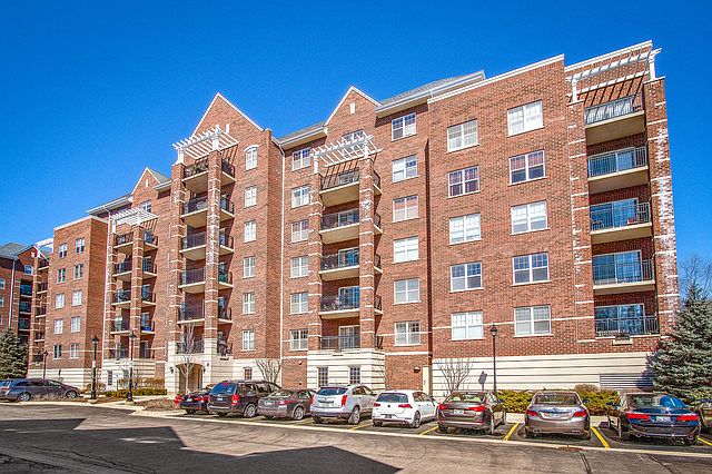 1st image of 390 W Mahogany Ct Unit 605