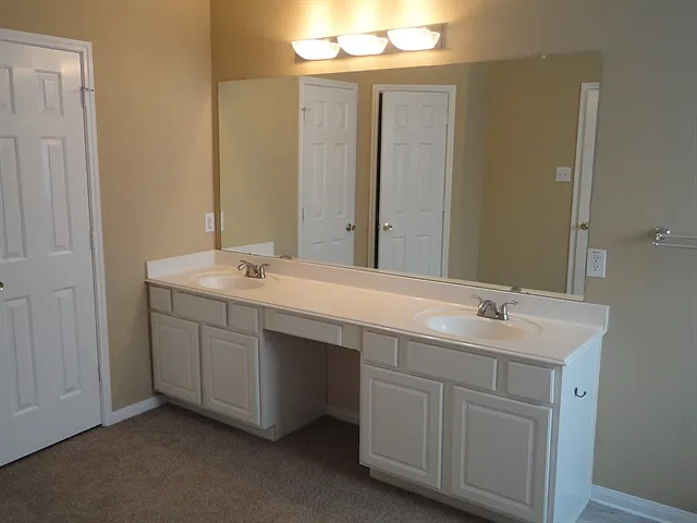 710 Single Pine Ct — Photo 10
