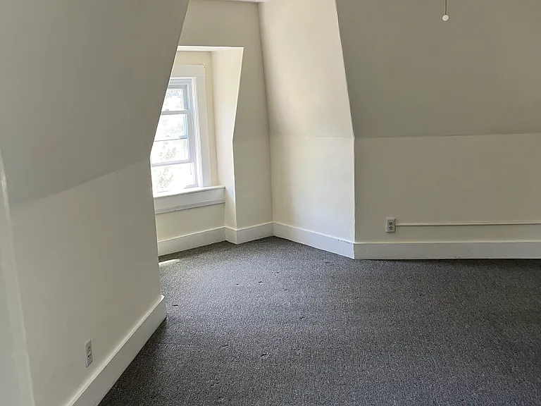 364 Cabot St #3 — Photo 15