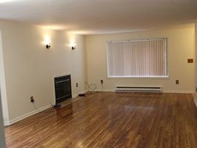 6 Jonathan Cir, Worcester, MA, 01604