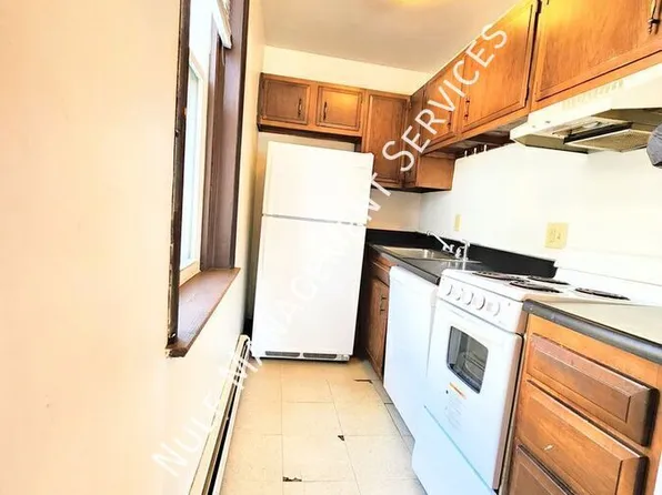 833 Mifflin Ave APT 101, Pittsburgh, PA 15221