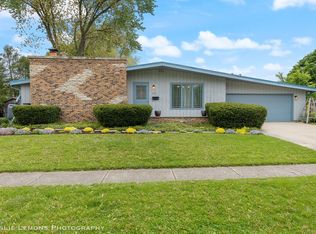 1121 Stafford St, Dekalb, IL 60115