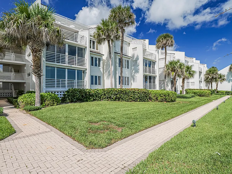 8416 Oceanside Dr #F11 — Photo 54