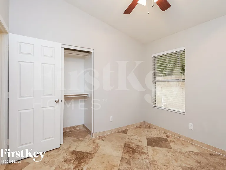1831 W Wildhorse Dr — Photo 12