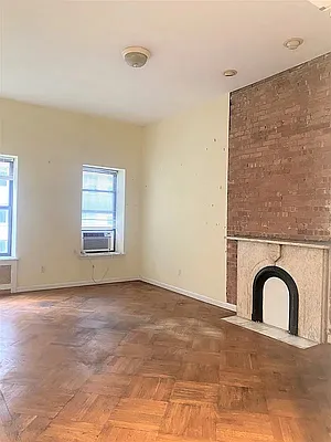 Rented by CitySites Real Estate Group | media 2