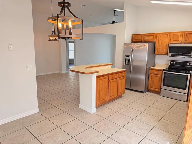 2604 Luiseno Way — Photo 5