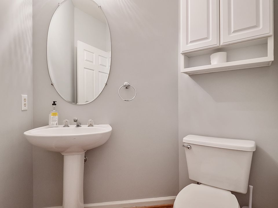 1st image of 15098 Stillfield Pl