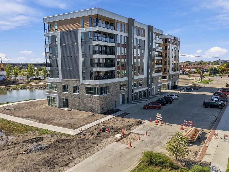 1st image of 4470 24th Ave S #406