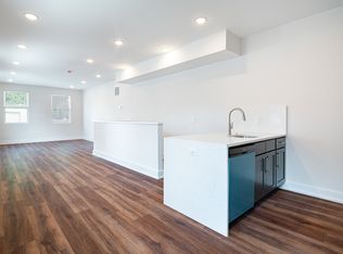 212 W Manheim St #1, Philadelphia, PA