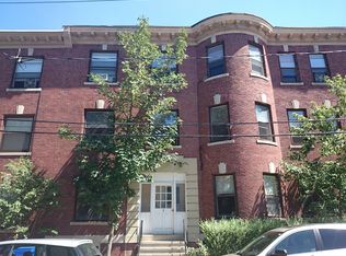 7 Netherlands Rd #3, Brookline, MA 02445